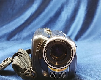 Vintage JVC Everio GZ-MG57E, niet getest, met batterij