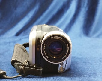 Vintage JVC Everio GZ-MG20E, niet getest, met batterij
