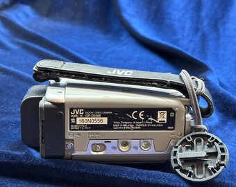 Vintage JVC GR-D239E, niet getest, met batterij