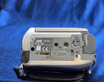 Vintage JVC Everio GZ-MG135E, niet getest, met batterij