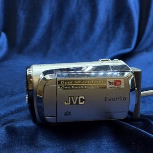 ビンテージ JVC GZ-MS95SE ハードディスクカムコーダー（動作未確認）