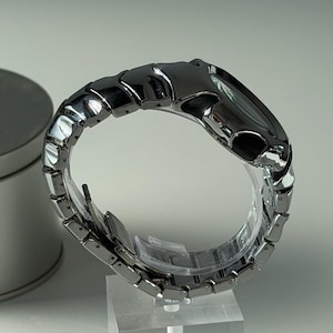 Custom Oakley Y2K Futuristische Metallarmbanduhr Bild 8