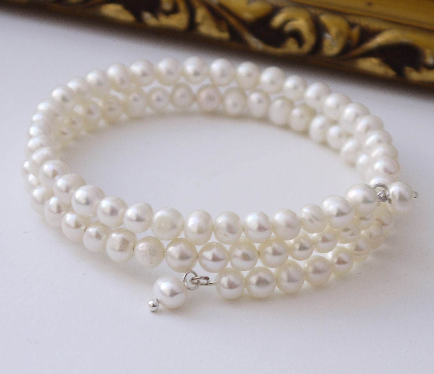 Round pearl bracelet ivory white freshwater pearl bangle | Etsy