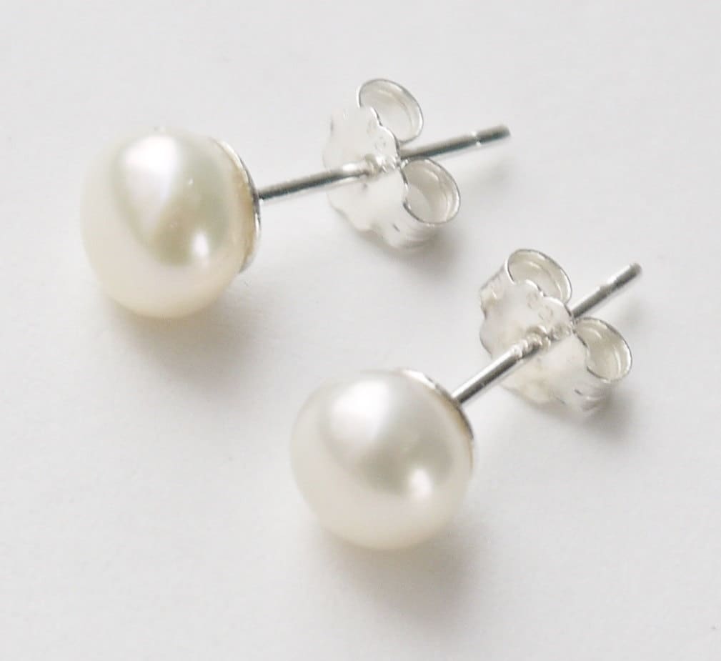 7mm Ivory Pearl Stud Earrings Freshwater Ivory White Pearl Etsy