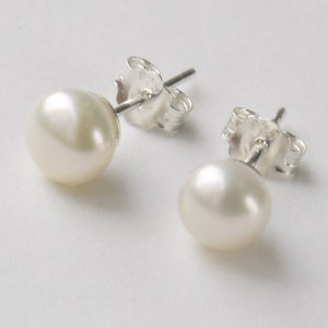 7mm Ivory Pearl Stud Earrings Freshwater Ivory White Pearl on Sterling Silver - Etsy