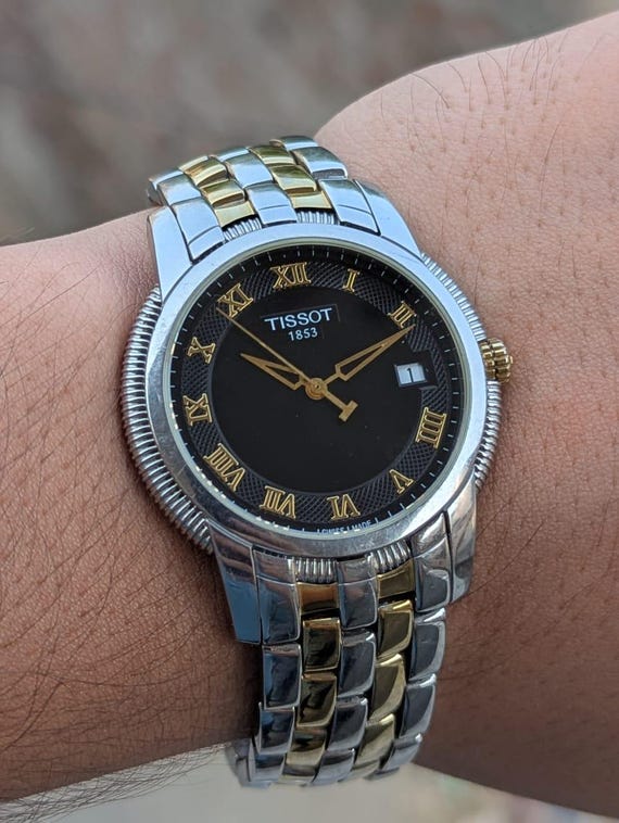 ビクティニ Tissot 1853 Ballade Quartz R460-360 Black Dial Two-tone Vintage