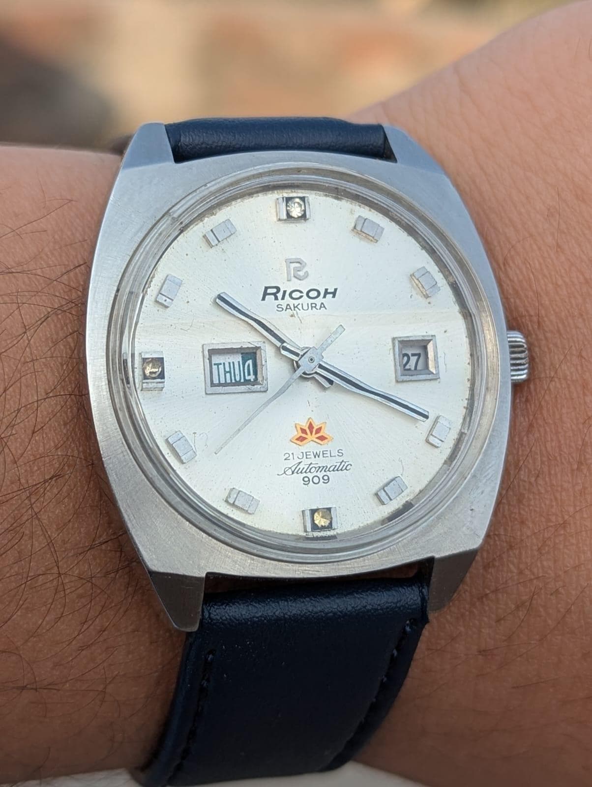 RICOH 590147 腕時計 Rare Ricoh Sakura 909 Automatic Day/date Vintage Men's Watch Japan