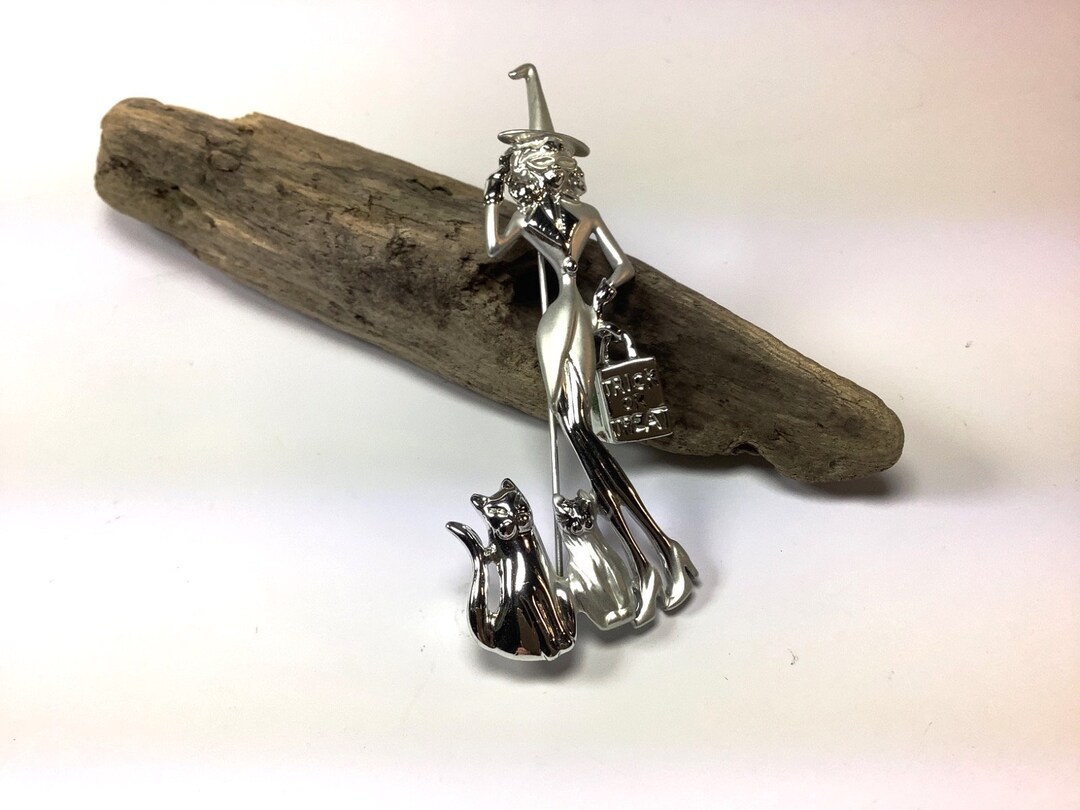 Halloween Vintage Witch With Cats Trick or Treat Silver Brooch AJC PIN ...