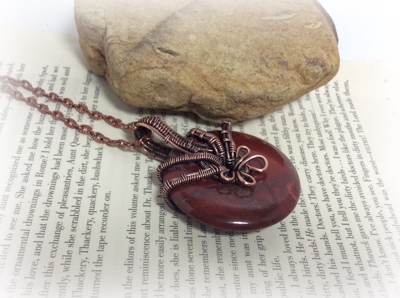 Grounding Stone Tigers Eye Gemstone Pendant Necklace and Earring Set Crystal Healing