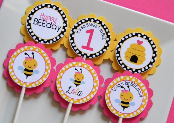 Bee Cupcake Toppers, Bee Cupcakes, Bee Day Party Decor