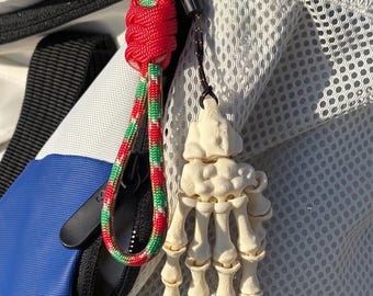 Llavero de mano de esqueleto personalizado, colgante para bolso impreso en 3D, llavero gótico