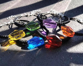 Pulsera de piedra del infinito inspirada en Los Vengadores, pulsera de cordón de cristal de resina multicolor, joyería de gemas cósmicas, regalo para fanáticos de la ciencia ficción, pulsera geek