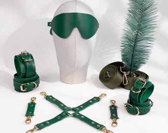 Green Leather BDSM Gift Box Personalized Massage Candle Restraint Set