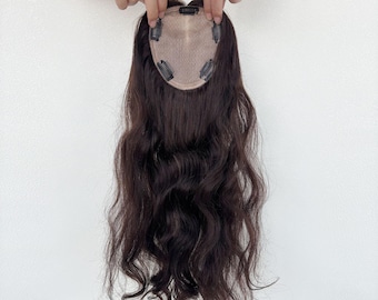 Topper en cheveux humains de 4,7 x 5 pouces à base de soie, vague de corps, marron et noir, pièce gratuite