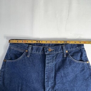 Vintage Wrangler Cowboy Cut Jeans Women's 15x32 Denim Blue USA Made 13MWZG EUC image 7