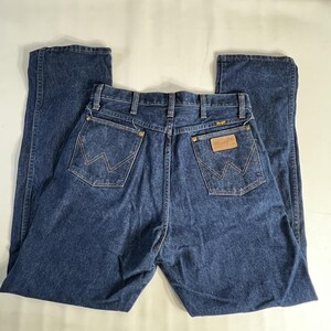 Vintage Wrangler Cowboy Cut Jeans Women's 15x32 Denim Blue USA Made 13MWZG EUC image 4