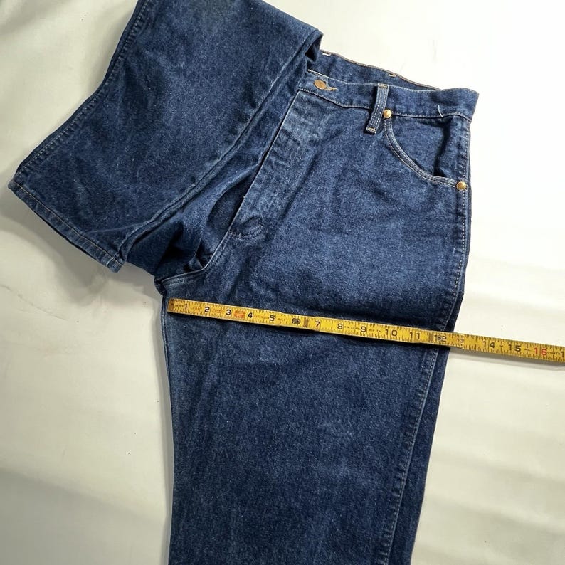 Vintage Wrangler Cowboy Cut Jeans Women's 15x32 Denim Blue USA Made 13MWZG EUC image 9