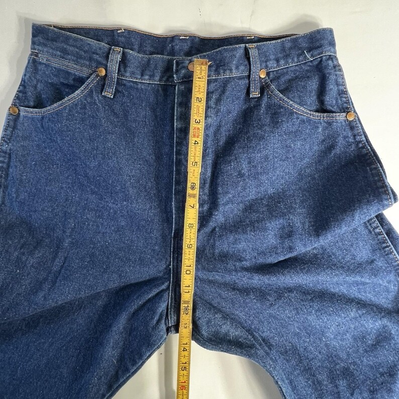Vintage Wrangler Cowboy Cut Jeans Women's 15x32 Denim Blue USA Made 13MWZG EUC image 8