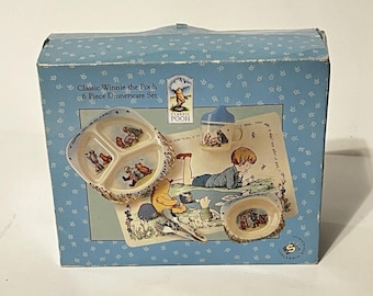 Vtg Selandia Classic Winnie The Pooh Melamine 6pc Dinnerware Set NOS