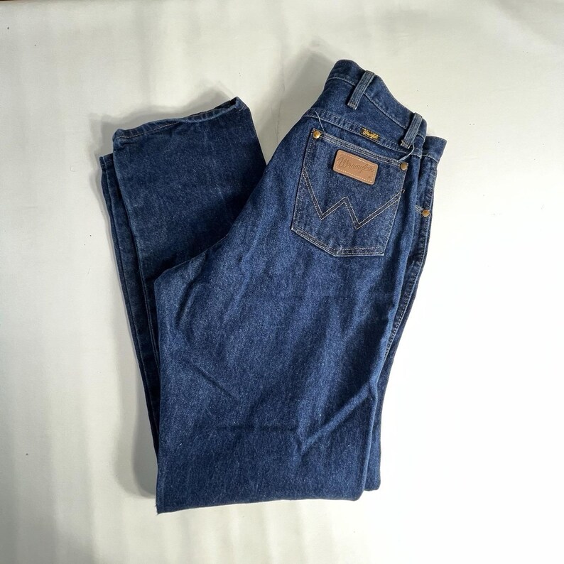 Vintage Wrangler Cowboy Cut Jeans Women's 15x32 Denim Blue USA Made 13MWZG EUC image 5