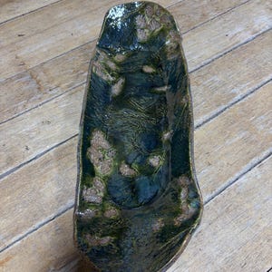 Handmade Pottery Serving Tray with Pine Needle, Pine Cone Etching – Food Safe Glaze