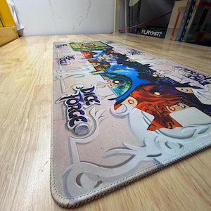 Tapete de juego individual personalizado de neopreno de 3 mm con borde cosido blanco. Ponle nombre a tu juego de mesa y personalízalo a tu gusto. imagen 19