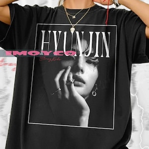 Vintage HYUNJIN Shirt, Hyunjin Shirt, Hyunjin Retro 90s Tshirt, Hyunjin Bootleg Tee, Hyunjin Sweater, Stray Kids Shirt, Felix Stray Kids