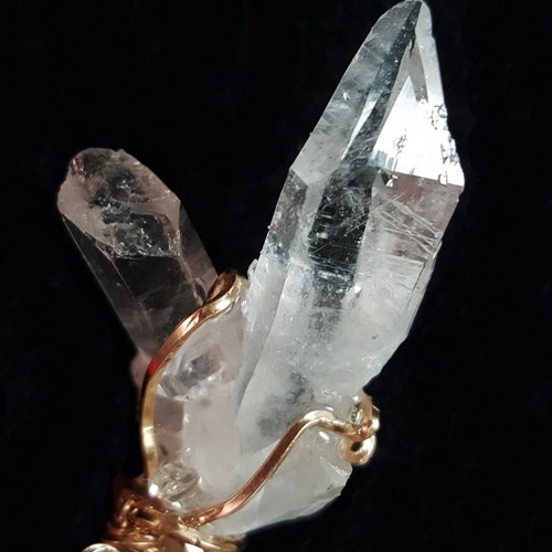 Sparkling TWIN FLAME 14K Gold Filled SOULMATE Necklace Record Keeper Love Knot Design shops Arkansas Healing Crystal