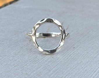 Gehamerde ovale ring 925 sterlingzilver | Minimalistische handgemaakte zilveren ring | Cadeau statement ring voor uniseks