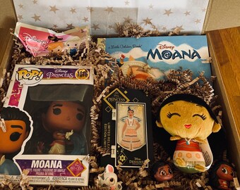 Moana Gift, Girls Princess Gift,  Girl Birthday Gift,  Princess Gift,  Disney Collectible,  Disney Princess Gift , Moana