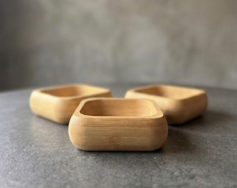 Juego de 3 cuencos cuadrados de madera para aperitivos - Platos de bambú natural, cuencos para embutidos hechos a mano, decoración minimalista para cocina y pub