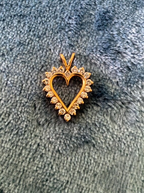 Vintage 14kt Gold Natural Diamond Heart Pendant  – Fine Jewelry