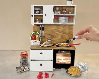 Minikeukenset voor kleine REAL Cooking-poppenhuismeubels op schaal 1/6
