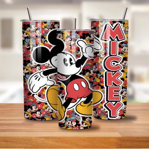 Puede incluir: Un juego de tres tazas de cer&aacute;mica con un acabado mate moteado. Las tazas son de color crema, gris claro y gris oscuro. Cada taza tiene un dise&ntilde;o simple y minimalista y un asa redondeada.