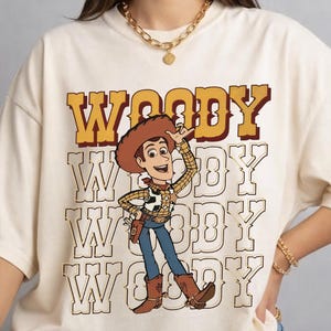 Toy Story Woody PNG, Camiseta Disney Woody, Moletom Toy Story da Disneylândia, Camiseta Disney World Woody, Camiseta Festa Toy Story imagem 1