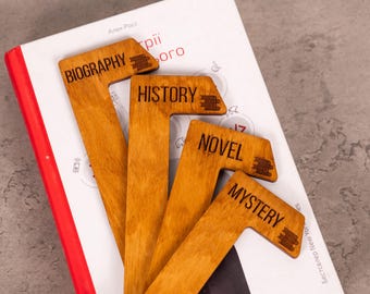 Separadores de estantería personalizados, Separadores de libros, Juego de separadores de estantería, Separadores de madera, Separadores para biblioteca doméstica, Separadores por género literario