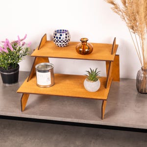 Tier-Regal, Tiered-Regaldekor, Tiered-Tablett-Regal, Messe-Display, Einzelverkaufsständer, Einzelverkaufsregal, Einzelverkaufstisch