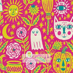Może przedstawiać: Bezszwowy wzór z różowym tłem przedstawiający fantazyjne ilustracje uśmiechniętego słońca, księżyca, kwiatów, ducha, kociej twarzy, dyni i gwiazd. Tekst "patternizm NON-EXCLUSIVE SEAMLESS PATTERN" znajduje się na dole.