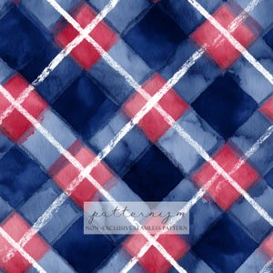 Puede incluir: Patrón de cuadros de acuarela en tonos azules, rojos y blancos. El diseño presenta una cuadrícula diagonal de líneas blancas sobre un patrón de rombos que se cruzan. El texto "patternizm" y "NON-EXCLUSIVE SEAMLESS PATTERN" son visibles.