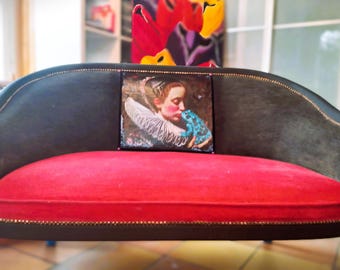 Upcycled sofa, red and black, a unique, original piece made by a painter. OOAK