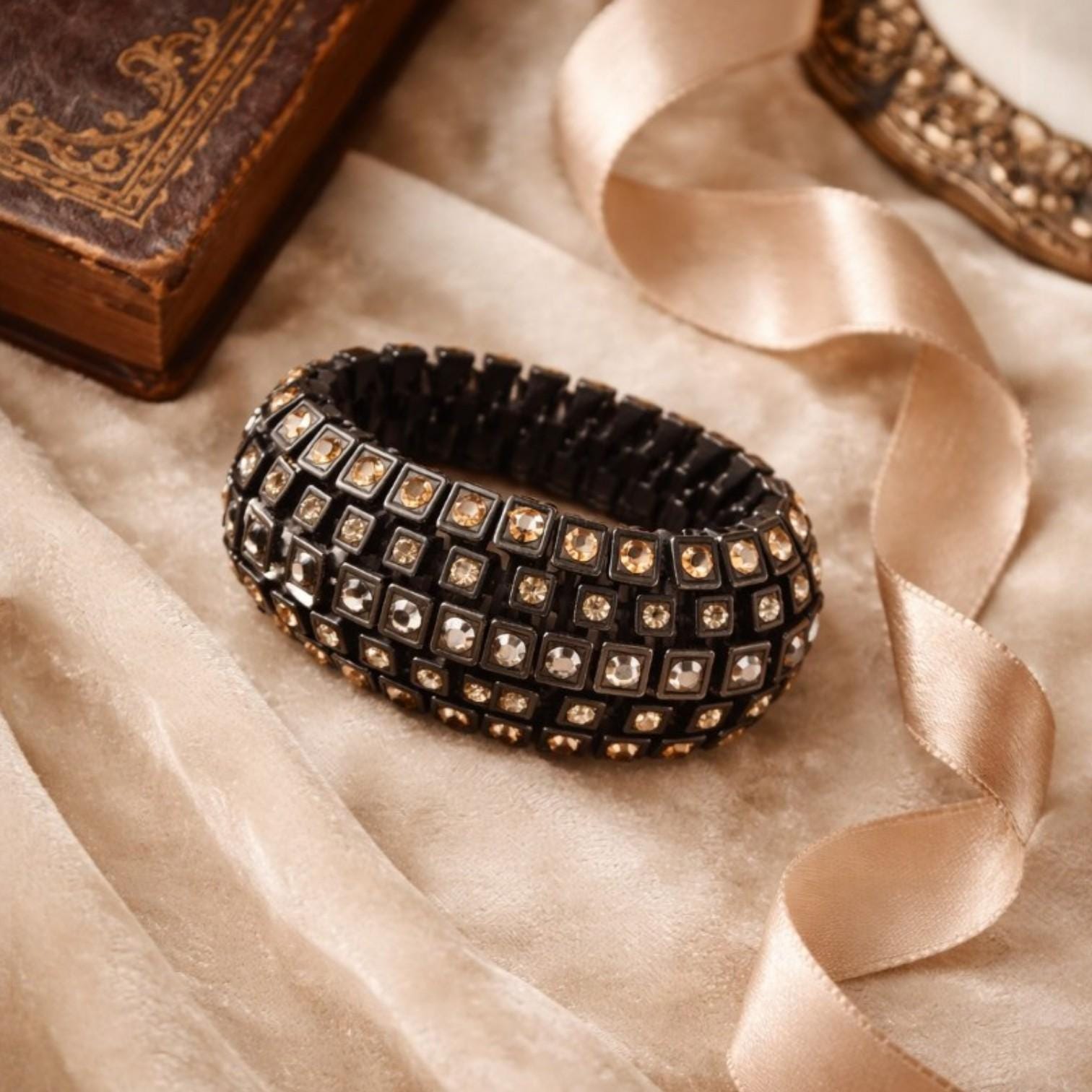 Roxanne Assoulin - Etsy display picture 2