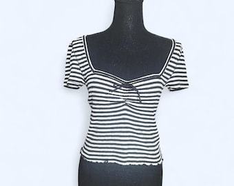 Vintage Y2K Abercrombie & Fitch Black and white striped fairy top Size Medium