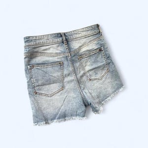 Anthropologie Pilcro Y2K baggy denim shorts size 27 image 4