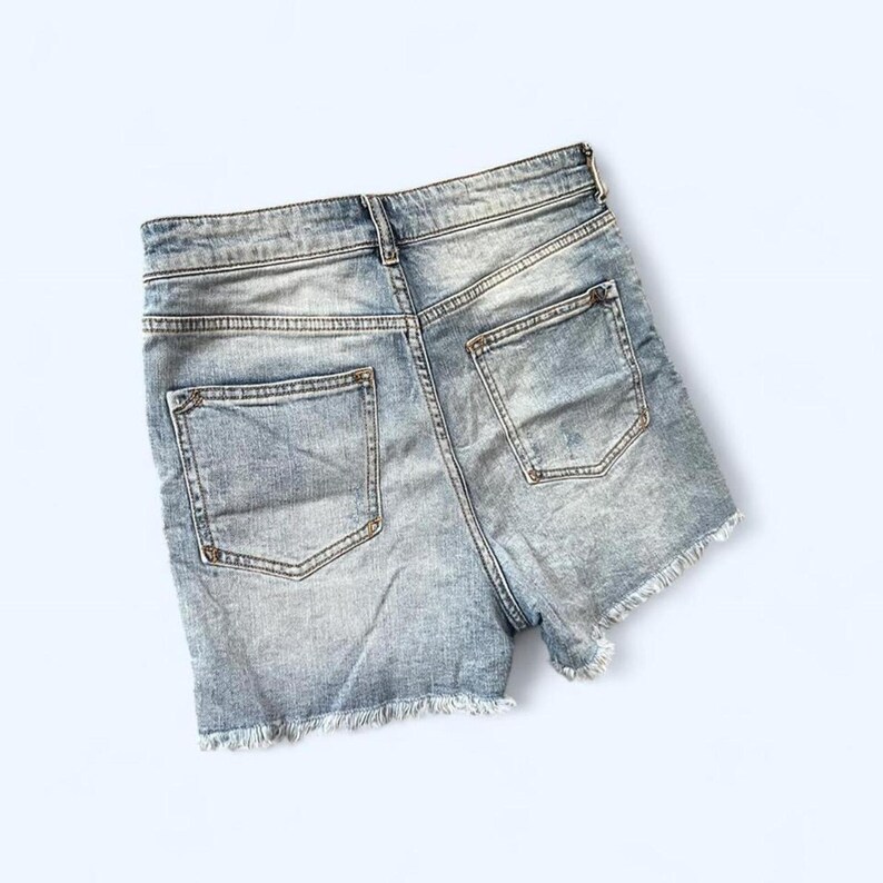 Anthropologie Pilcro Y2K baggy denim shorts size 27 image 4