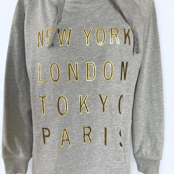 Vintage Y2K GAP Grey Hoodie New York London Tokyo Par… - Gem