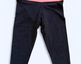 Victoria’s Secret PINK Low Rise Black Capri Leggings Pink Waist Y2K Size XS
