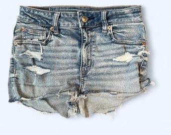 Y2K American Eagle Distressed Denim Shorts Low Rise Grunge Size 00
