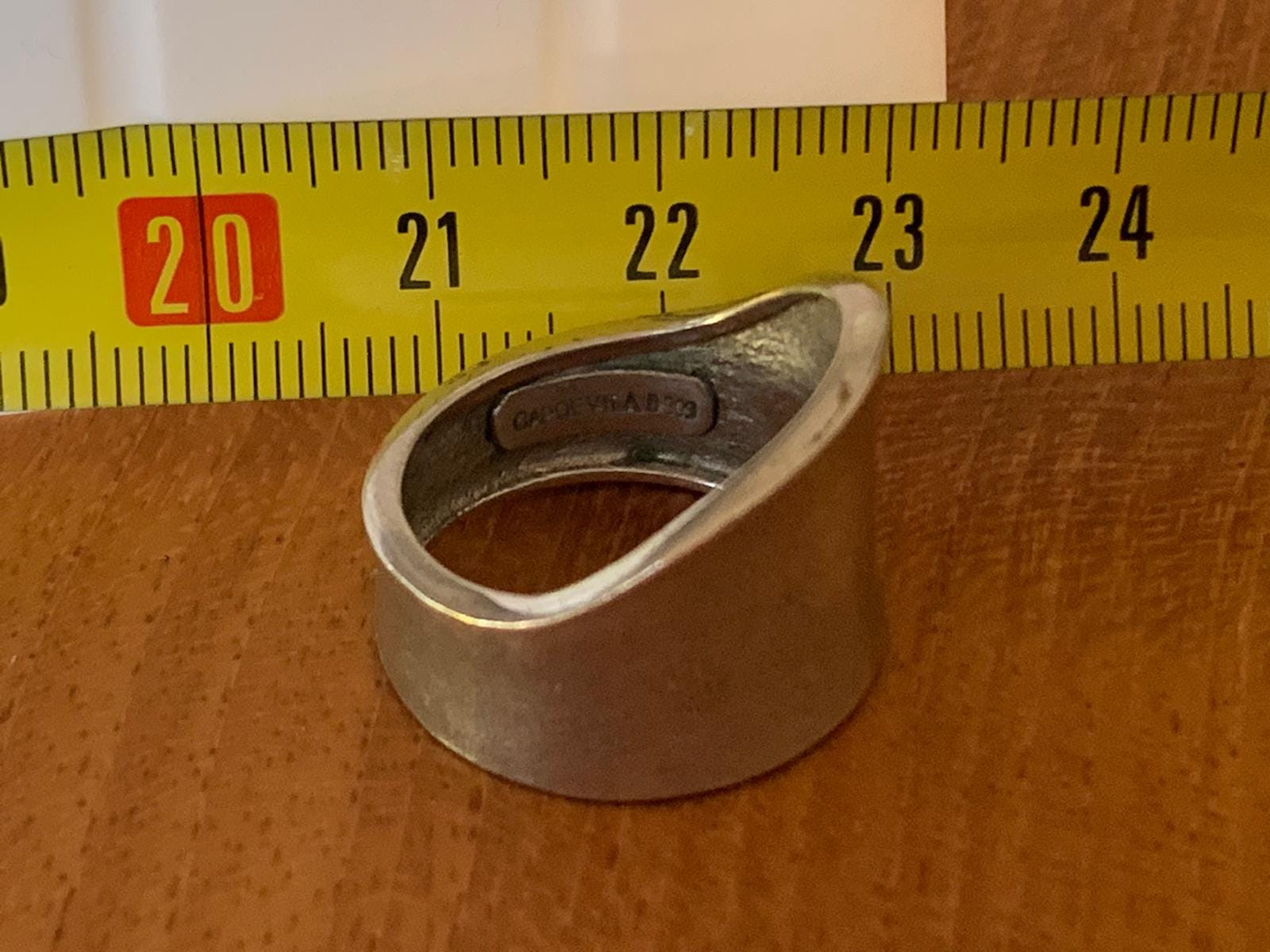 CAPDEVILA バルセロナ – 925シルバーの彫刻的デザインリング - Etsy 日本