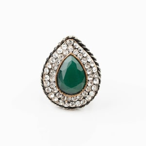 Vintage Ottoman Inspired Green Crystal Ring - Hurrem Sultan - Size 7