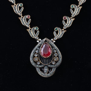 Vintage Inspired Red Crystal Necklace - Hurrem Sultan, Osmanli, Ottoman Jewelry, Ottoman Necklace, Vintage Gifts for Her